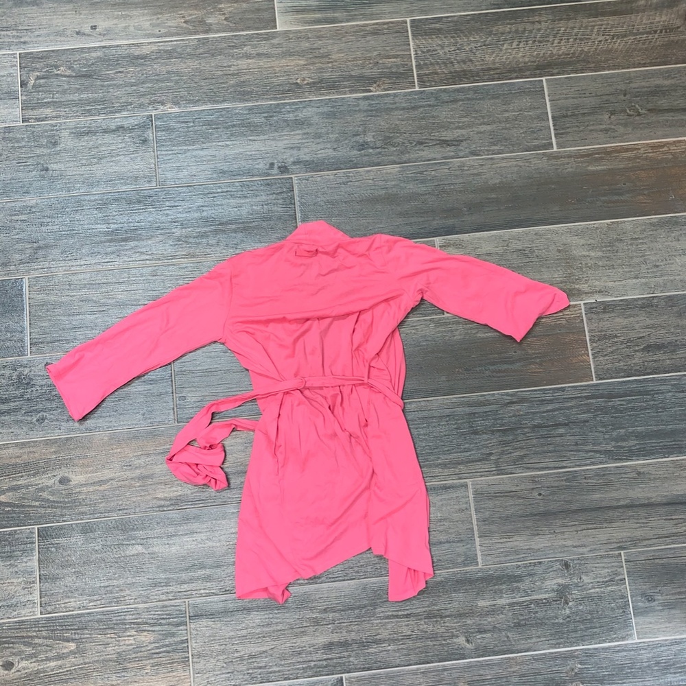 Pink Robe - Picture 3 of 6